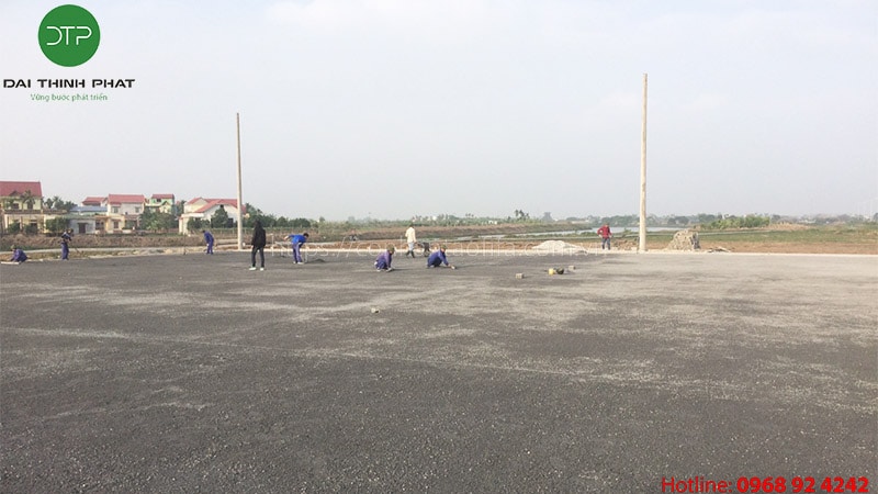 Sân cỏ nhân tạo tại KCN Tràng Duệ