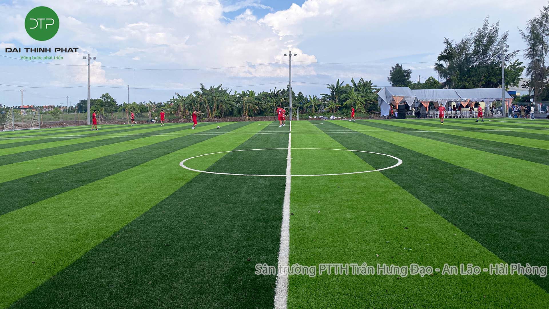 Sân trường PTTH Trần Hưng Đạo - An Lão - Hải Phòng